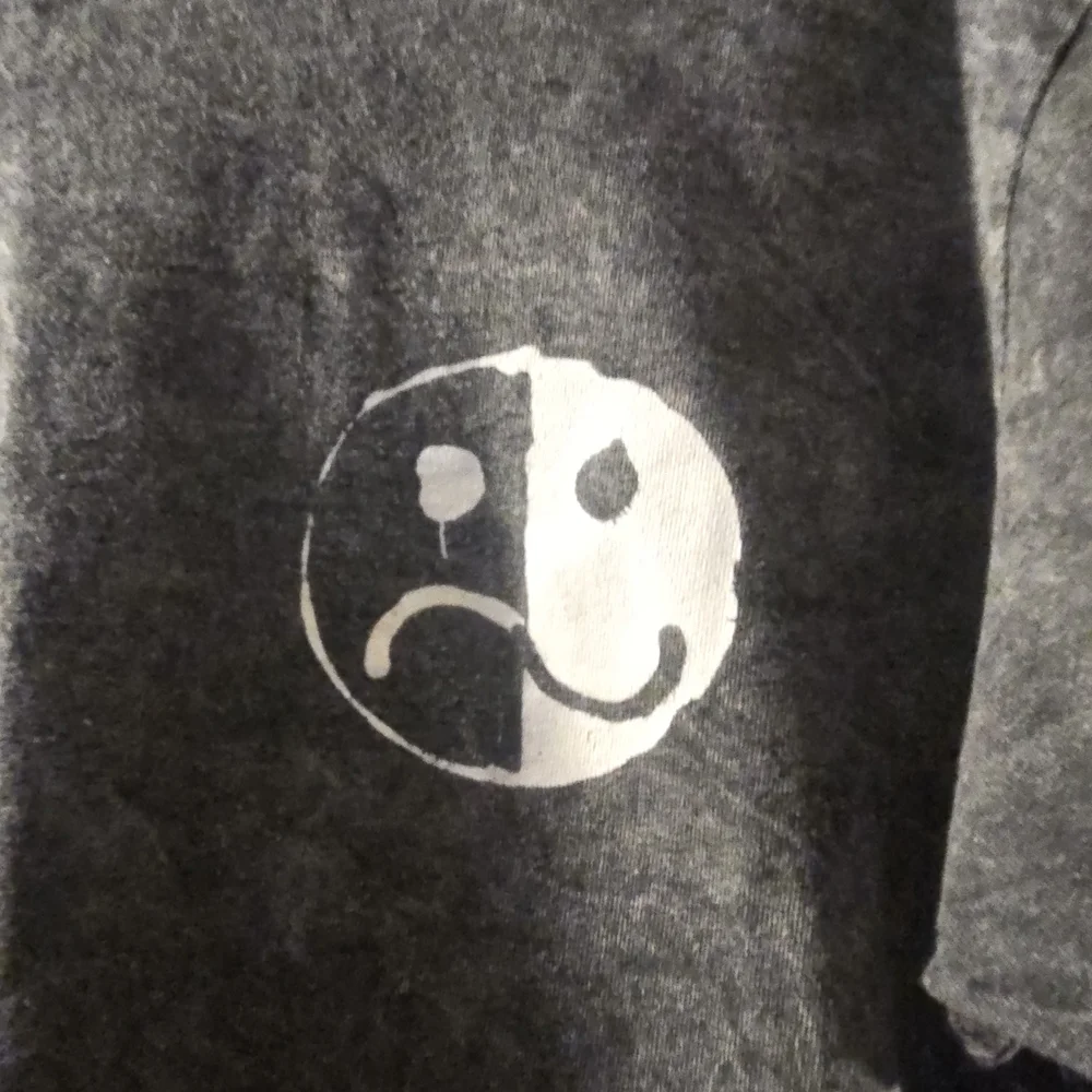 Gray Short Sleeve Tee - Picture 3 of 5